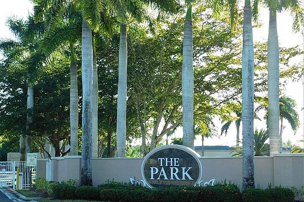 the_park_entry_sign