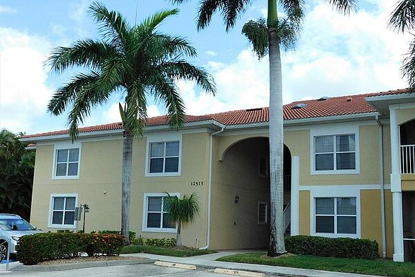 12515_mcgregor_blvd._209_building