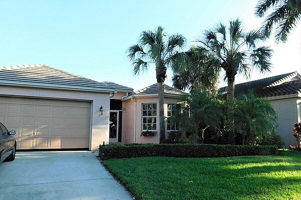 14400_laguna_drive_front_exterior