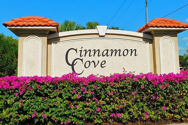 cinnamon_cove_entry_sign
