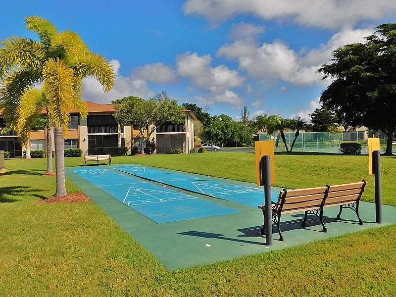 Davis Woods Brighton Realty and Management