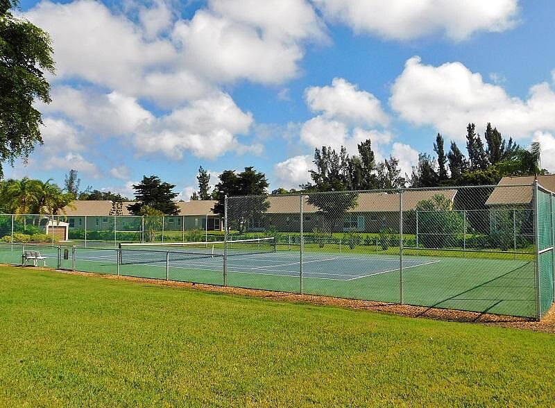 Davis Woods Brighton Realty and Management